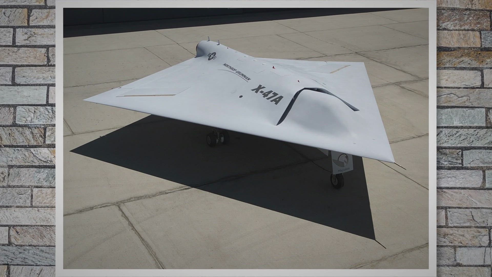 Video thumbnail for X-47A – The Flying Dorito