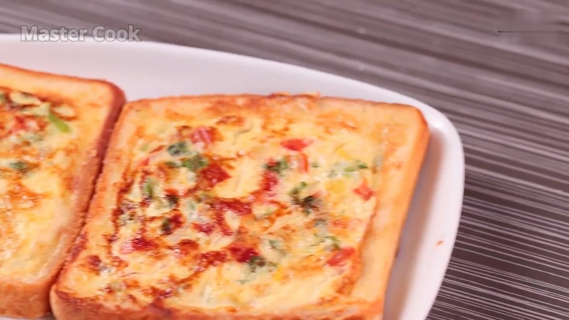 Video thumbnail for Easy Breakfast Egg Bread Toast Recipe