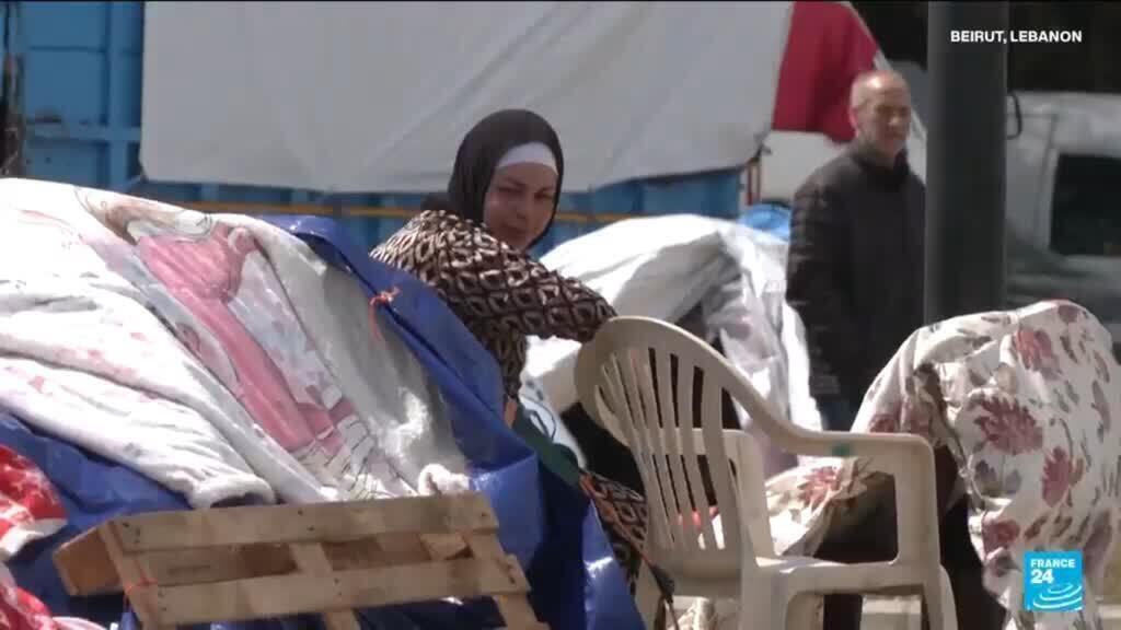 Video thumbnail for Eid al-Fitr celebrations begin under shadow of war