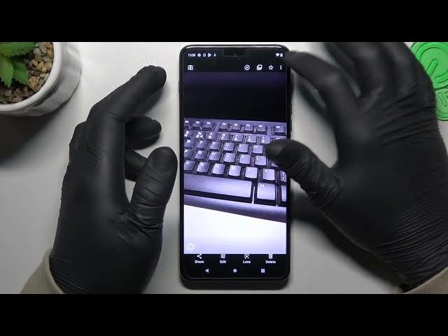 Video thumbnail for How to Take Burst Shot on Motorola ThinkPhone – Take Series of Photos