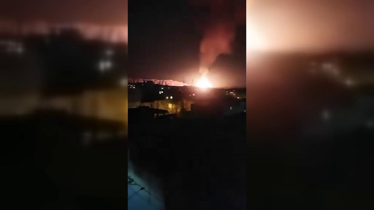 Video thumbnail for Yemen: Houthis Attack Military Camp.