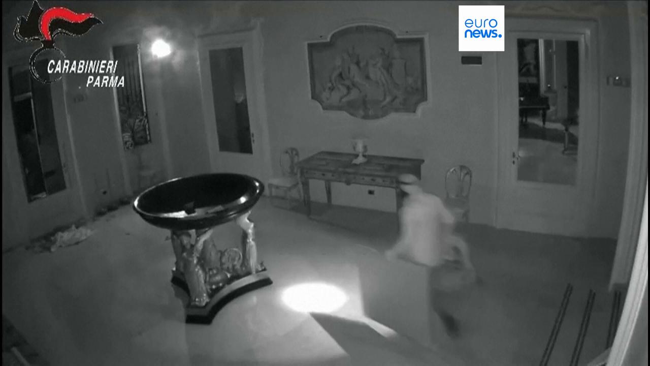 Video thumbnail for Italian police recover stolen Renoir, Cézanne and Matisse artworks worth millions