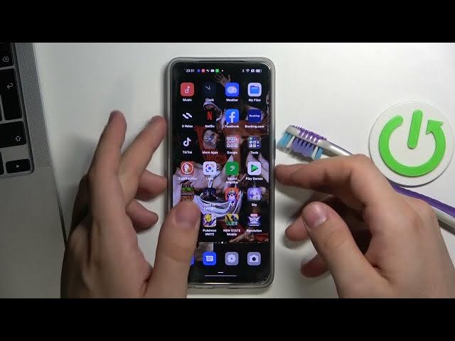 Video thumbnail for Oppo F21 pro 5G - How To Clean Charging Port With Household Items