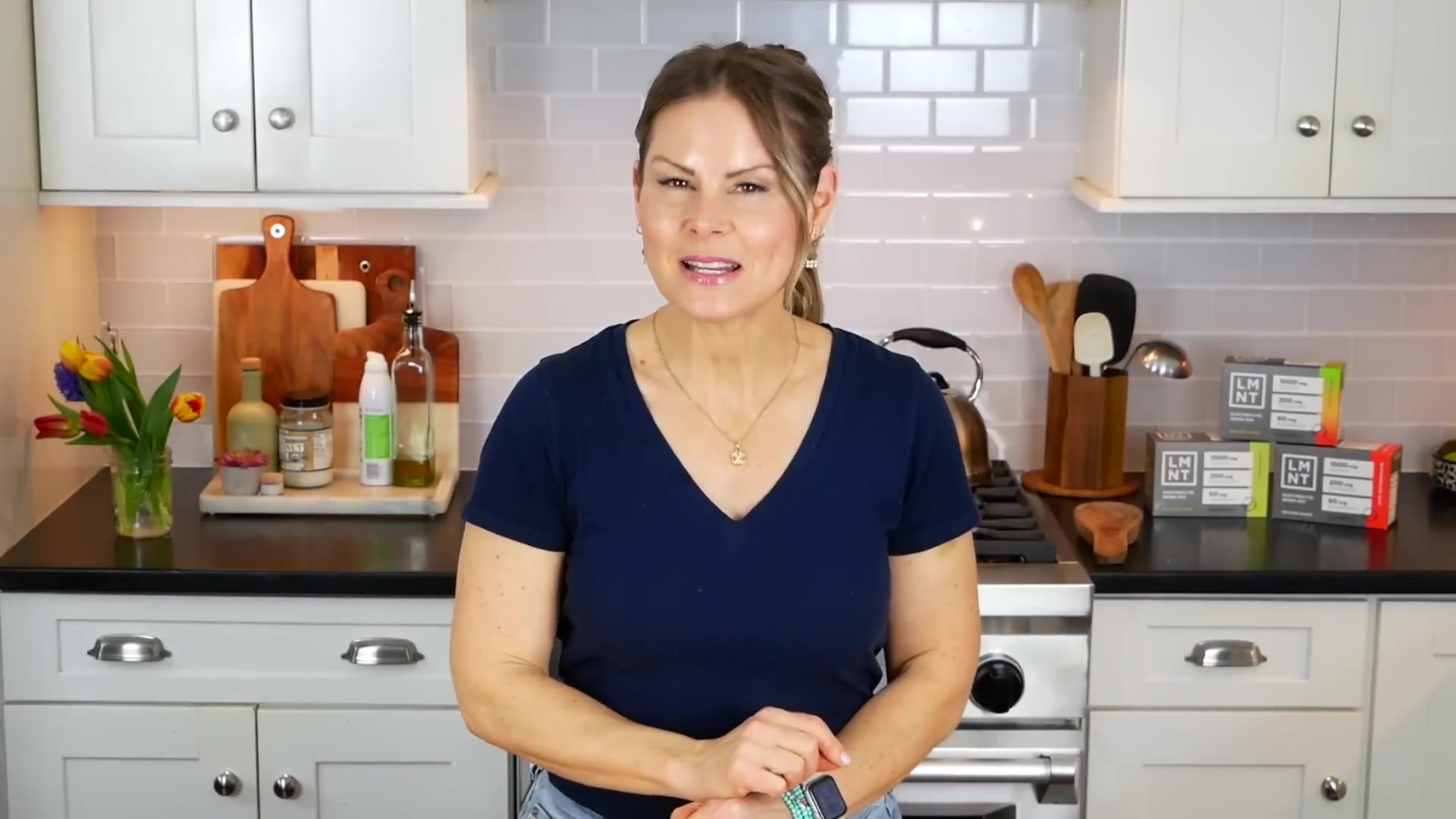 Video thumbnail for I Could Eat This TACO SALAD Every Day ¦ HIGH PROTEIN & FIBER (1080p 60fps)