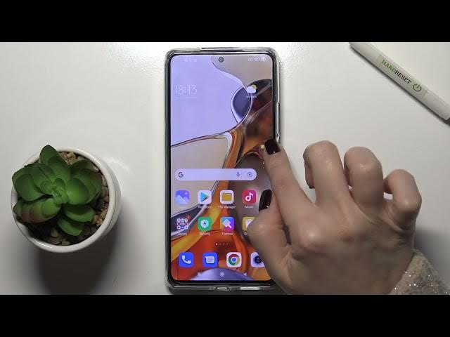 Video thumbnail for How to Create Home Screen Folders in XIAOMI 11T Pro – Tidy Up Home Screen