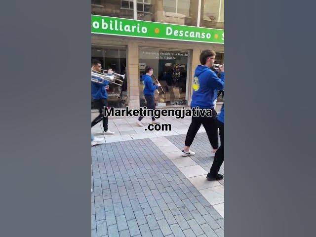 Video thumbnail for desfile de los falleros de sueca y la banda#fallas 2024