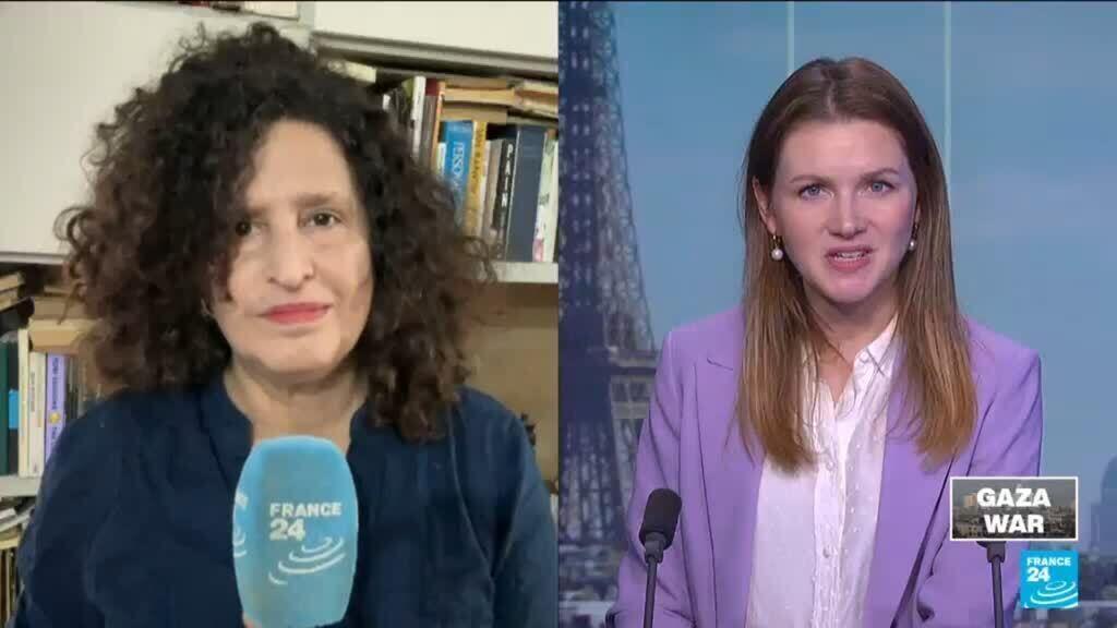 Video thumbnail for South Africa investigates mystery plane carrying more than 150 Palestinians from Gaza