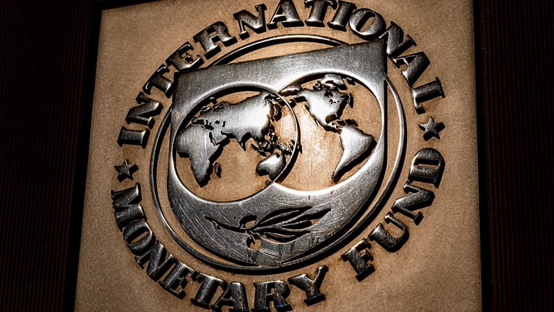 Video thumbnail for IMF raises Africa growth outlook, warns of shrinking aid