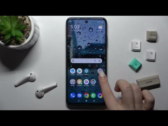Video thumbnail for How to Create Home Screen Folders on XIAOMI Poco M3 Pro