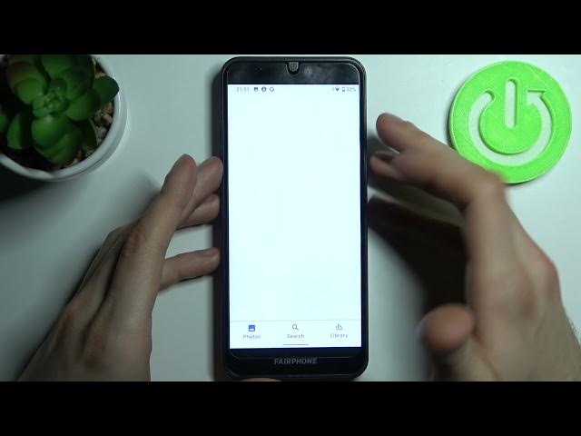 Video thumbnail for How to Capture Screen in FAIRPHONE 3 – Take Screenshot