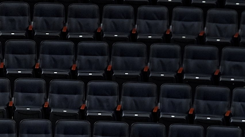 Video thumbnail for Connecticut man dies after fall during concert at Madison Square Garden