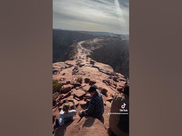 Video thumbnail for “Aprecia los momentos compartidos y aprende a seguir adelante con gratitud y resiliencia.”