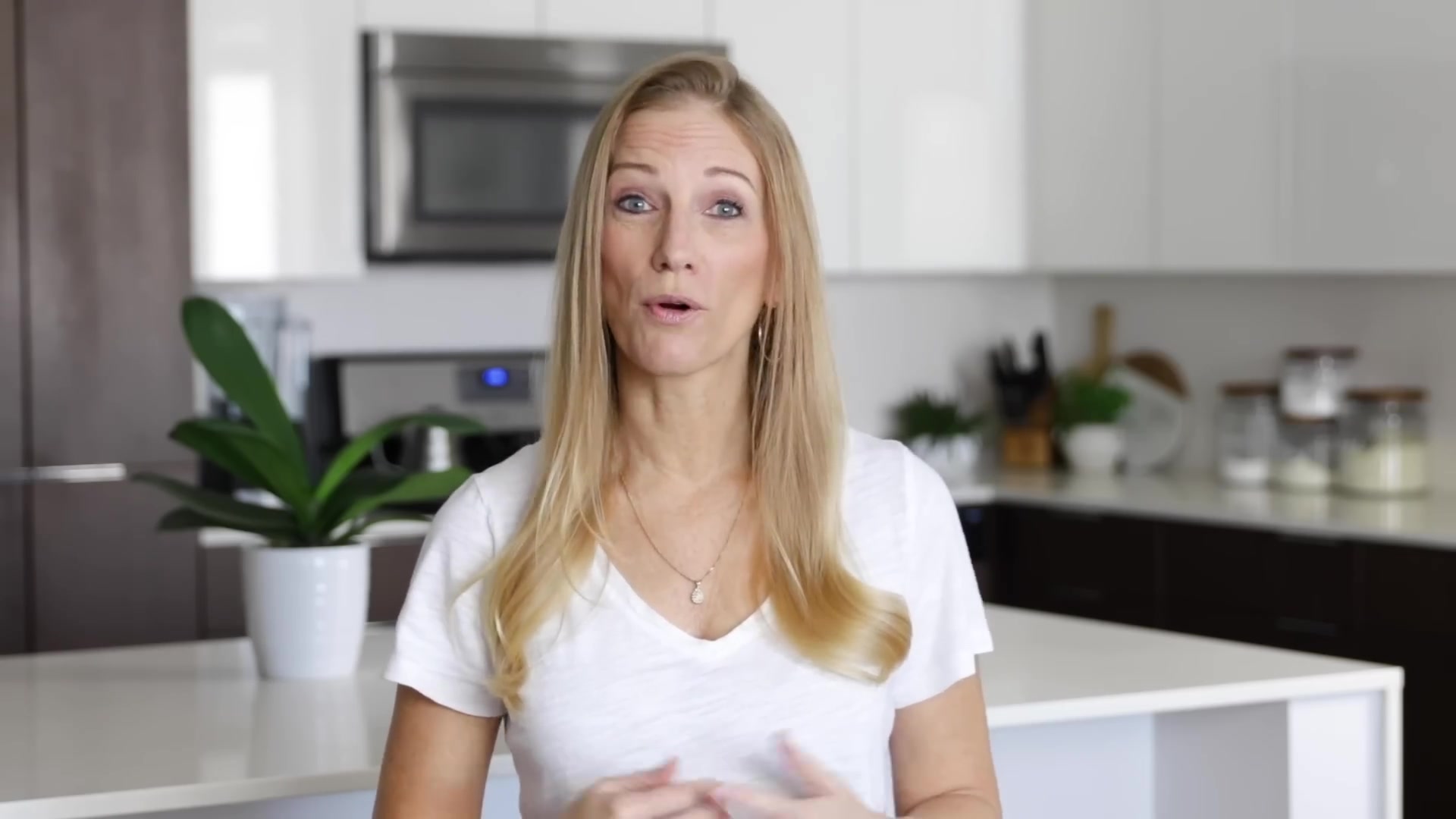 Video thumbnail for 90.SANGRIA RECIPE ¦ easy authentic red sangria (1080p 24fps)