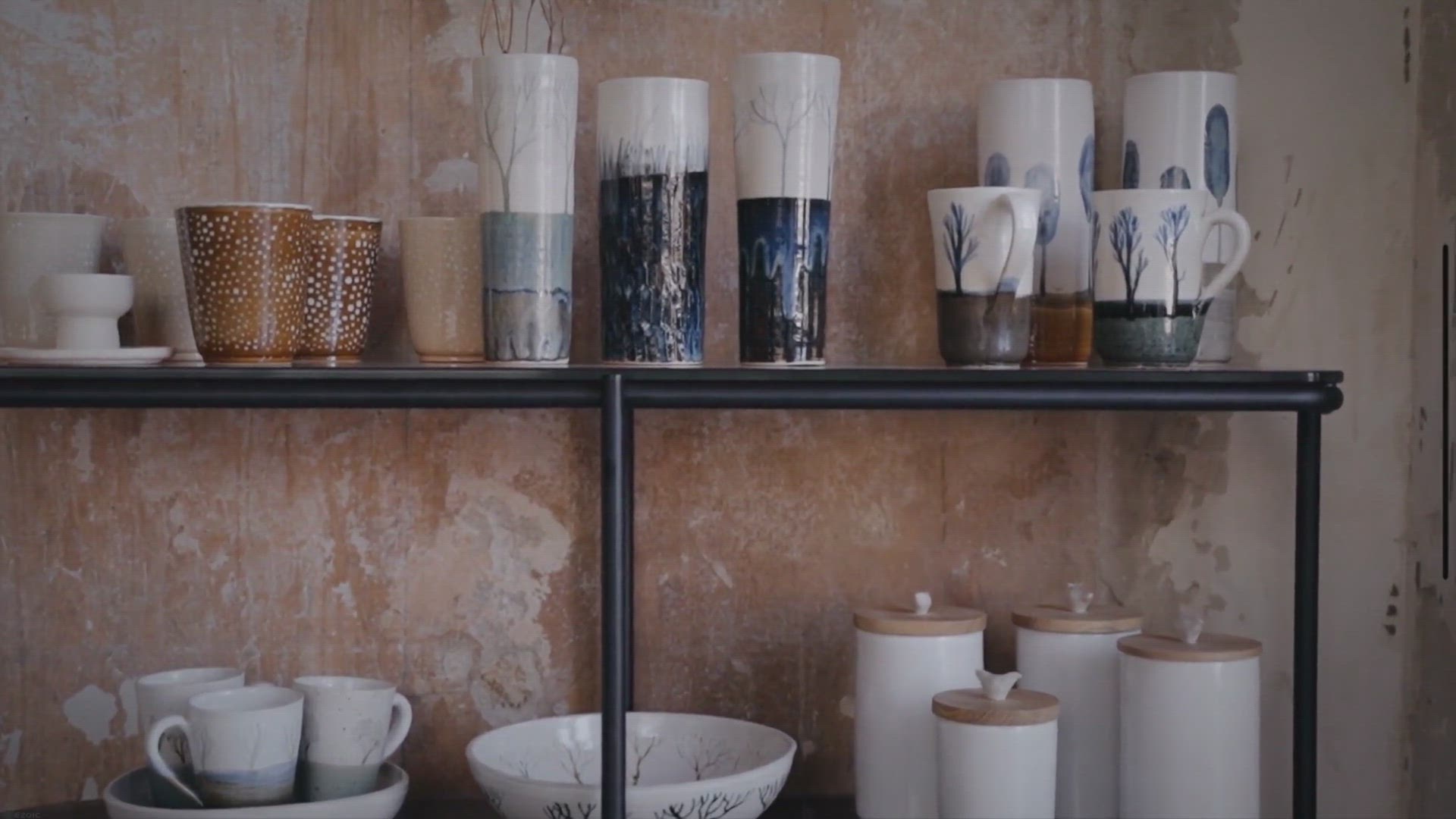 Video thumbnail for Easy Ways to Make Your Shelves Look Beautiful