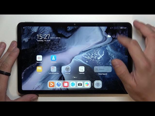 Video thumbnail for Huawei MatePad 10.4 2022 - How To Enable & Disable Assistive Ball
