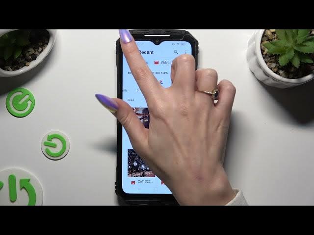 Video thumbnail for How to Attach a Picture to a Text Message on DOOGEE S100