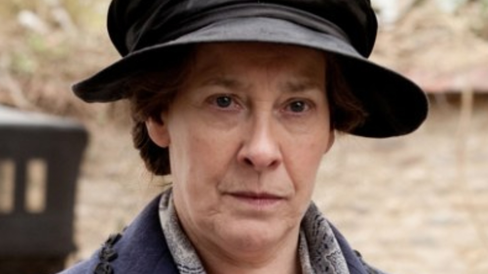 Video thumbnail for What Happened To The Actress Who Played Mrs. Hughes In Downton Abbey