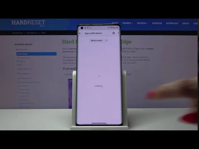 Video thumbnail for How to Customize Notification on MOTOROLA Edge - Change App Notifications