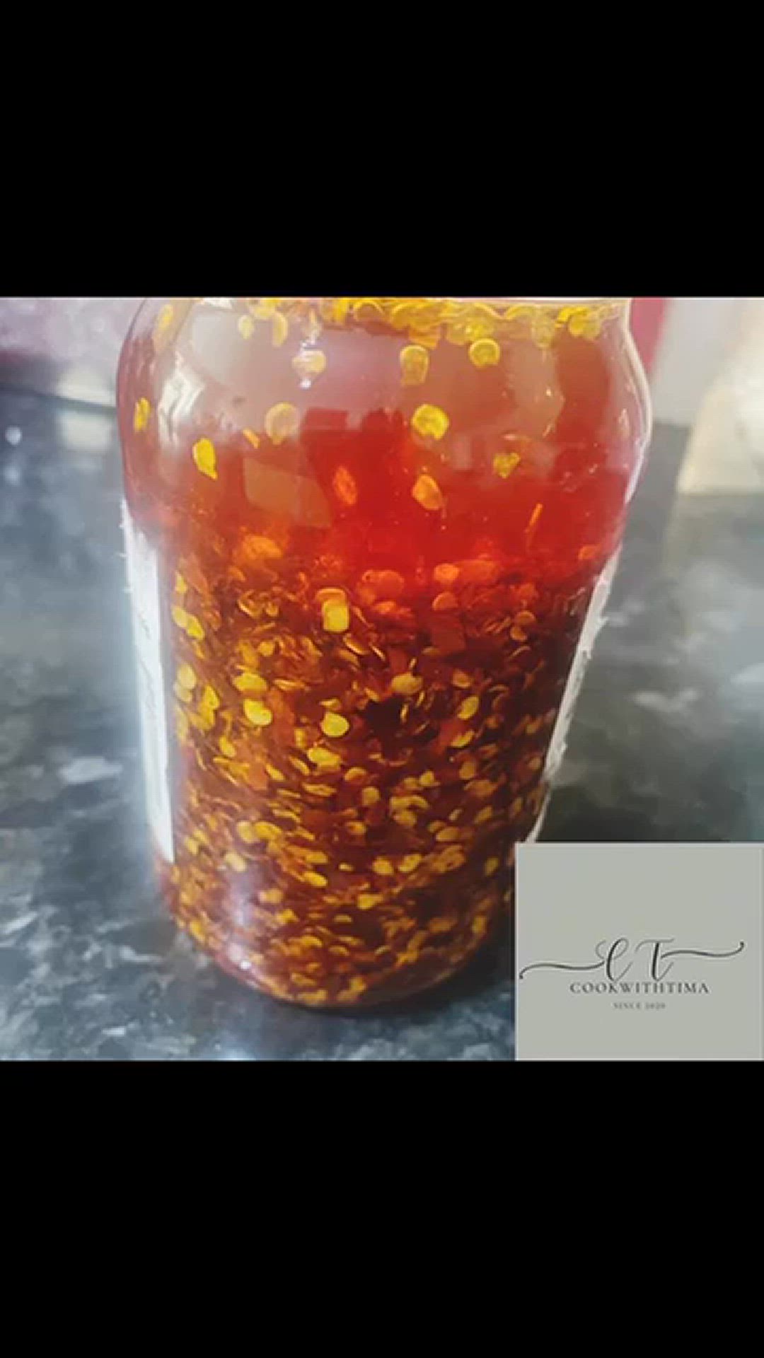 Video thumbnail for Homemade chilli oil