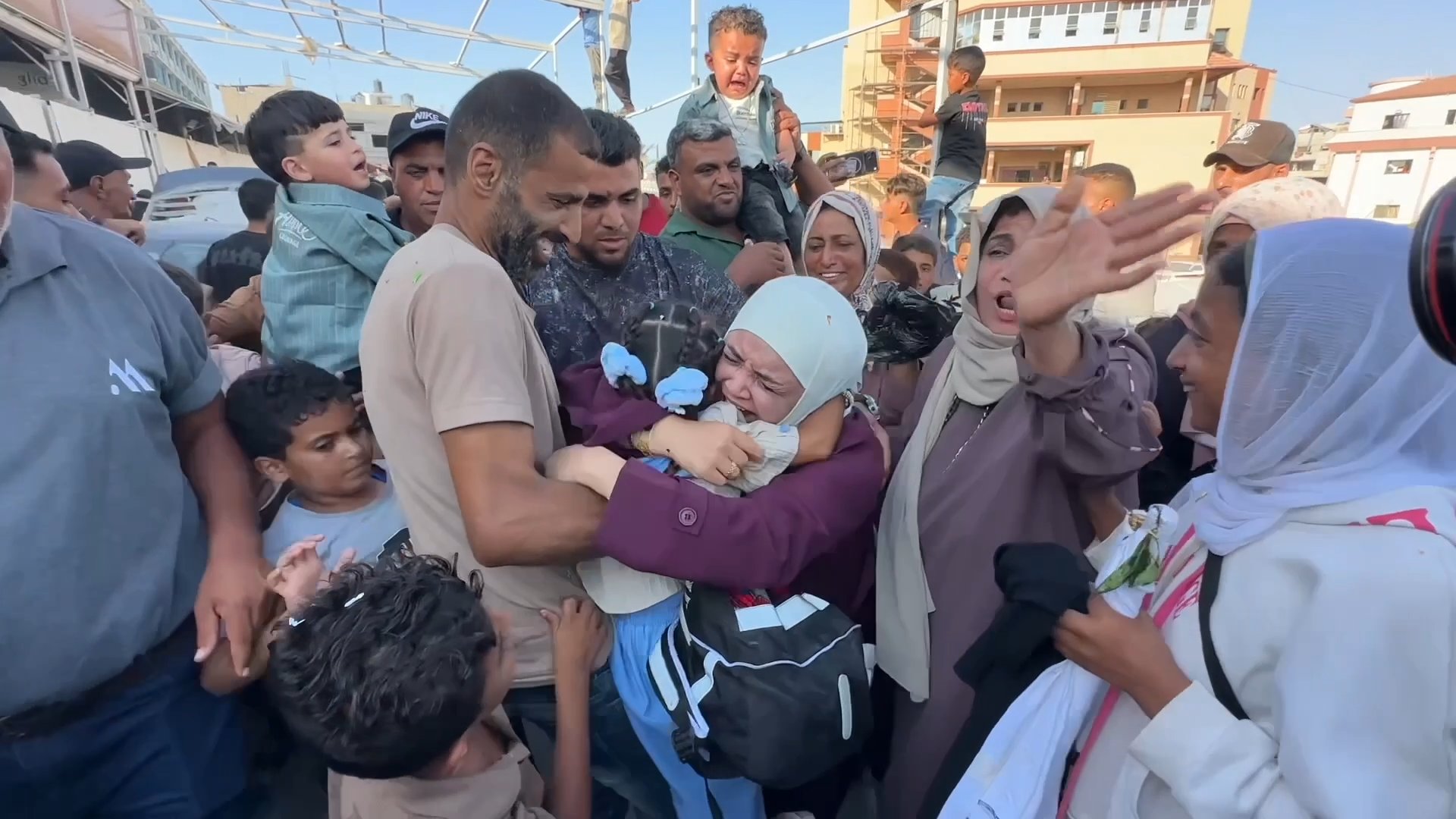 Video thumbnail for Palestinian patients return to Gaza as thousands still await medical evacuation