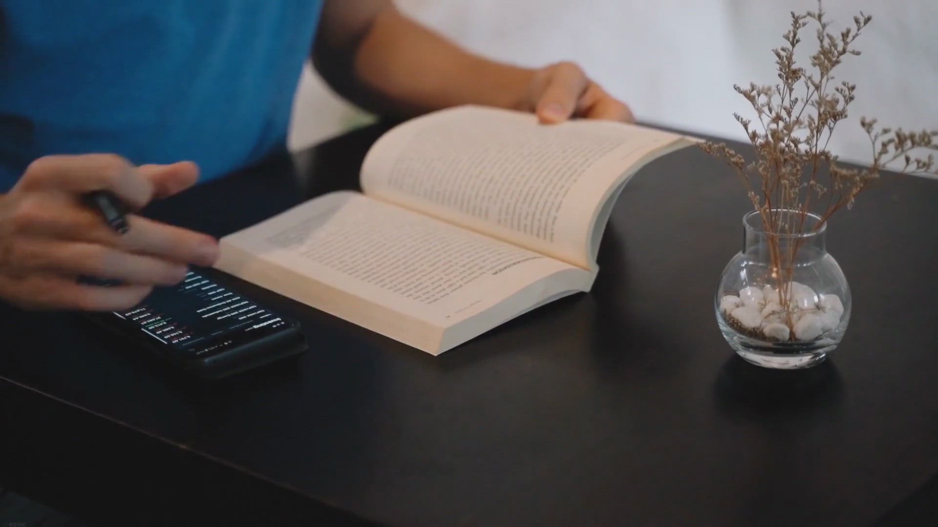 Video thumbnail for Unlocking the Secrets of Binary Trading: Strategies, Risk Management, and Real-Life Success Stories