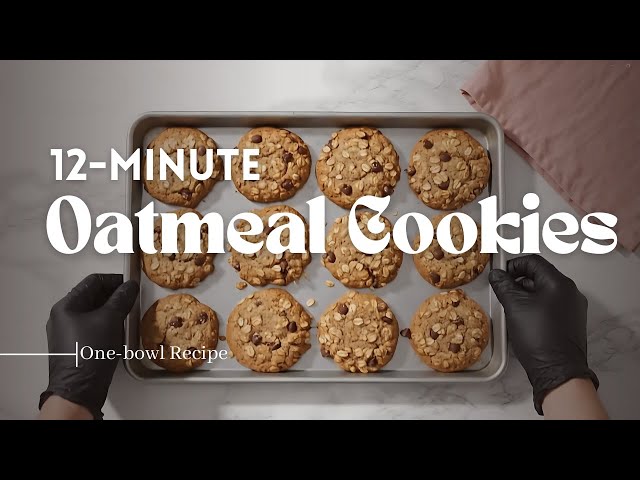 Video thumbnail for Healthy Oatmeal Chocolate Chip Cookies (No Sugar, No Flour) #cookies #cookingchannel  #asmrcooking