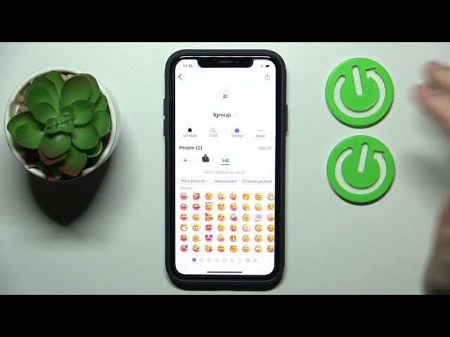 Video thumbnail for How to Change Teams Chat Picture - Set a New Group Chat Avatar on Microsoft Teams