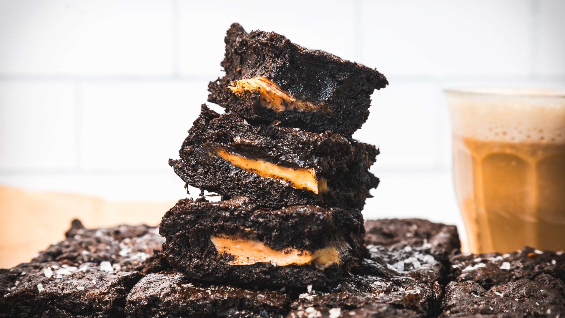 Video thumbnail for Gooey Caramel-Filled Brownies Recipe