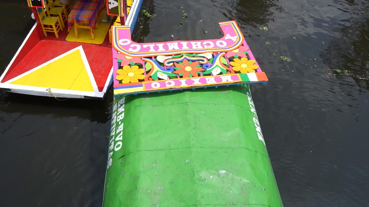 Video thumbnail for Mexico: Colorful trajinera rides draw visitors to Mexico City's UNESCO canals.