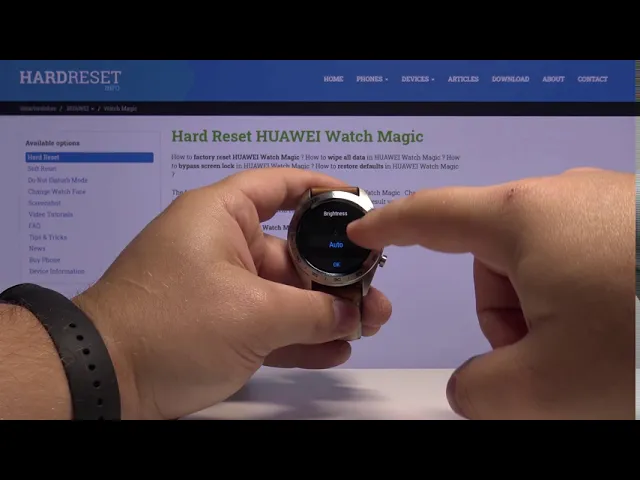 Video thumbnail for How to Change Screen Brightness in HONOR Watch Magic - Personalize Display