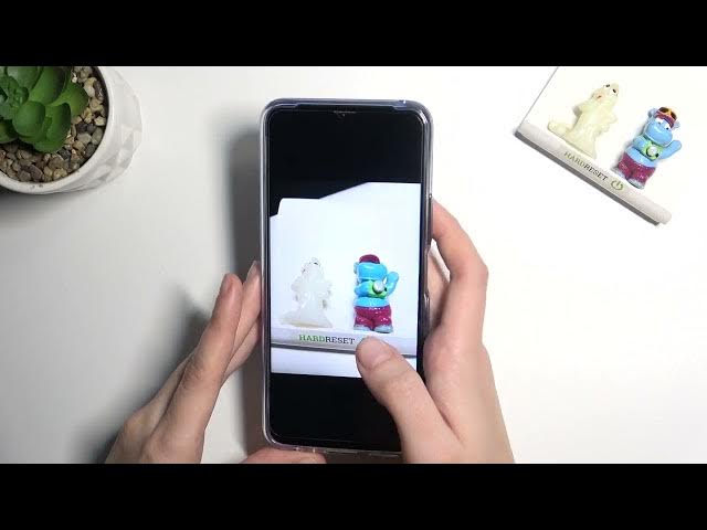 Video thumbnail for How to Turn On / Off Camera Grid Lines in Vivo Y33s – Create Photo Composition