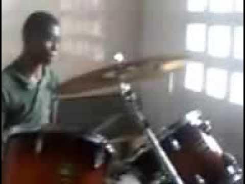 Video thumbnail for le meilleur batteur 2014