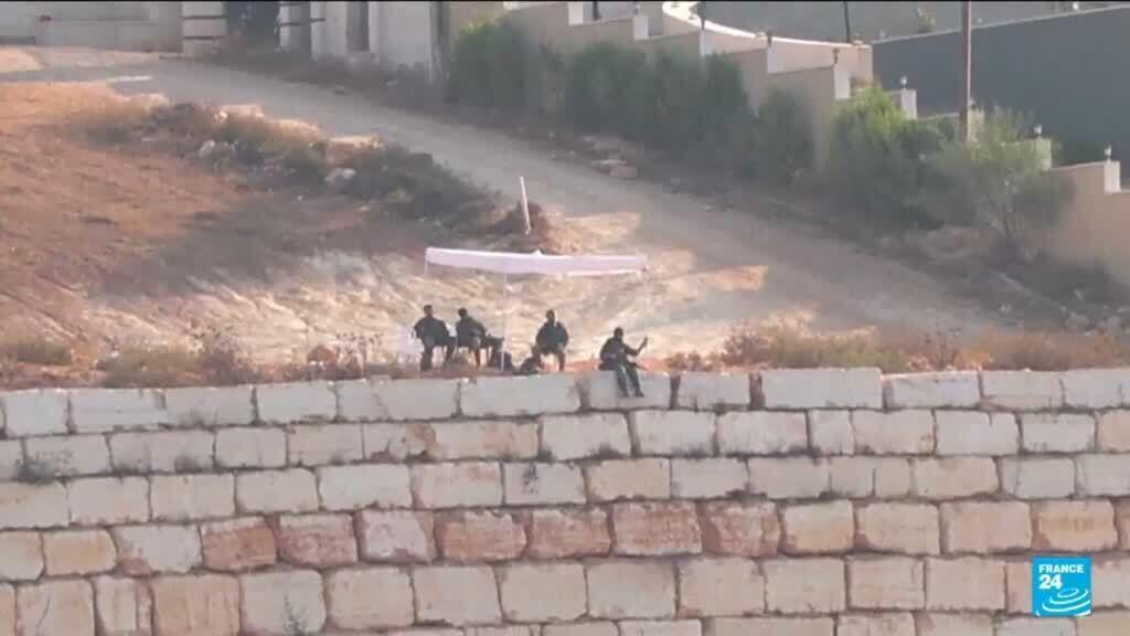 Video thumbnail for West Bank : UN delivers aid to besieged Palestinian families in Qusra