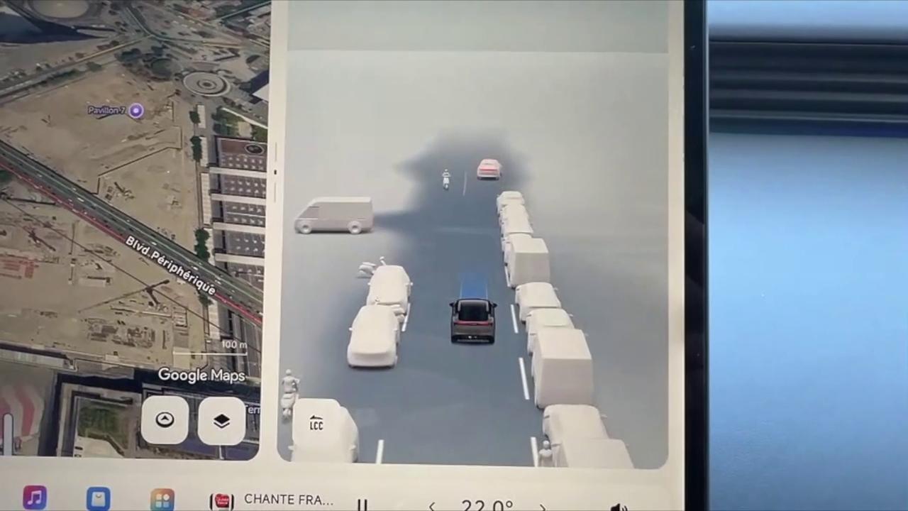 Video thumbnail for France: Chinese Intelligent Driving Tested on Paris Streets.
