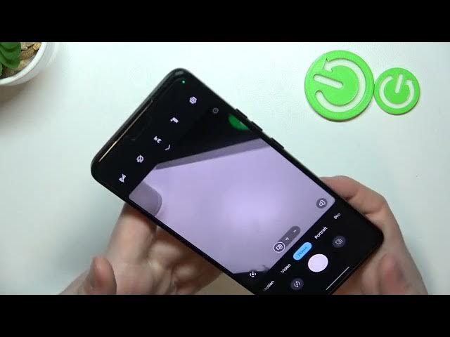 Video thumbnail for How To Make Macro Photos On MOTOROLA ThinkPhone