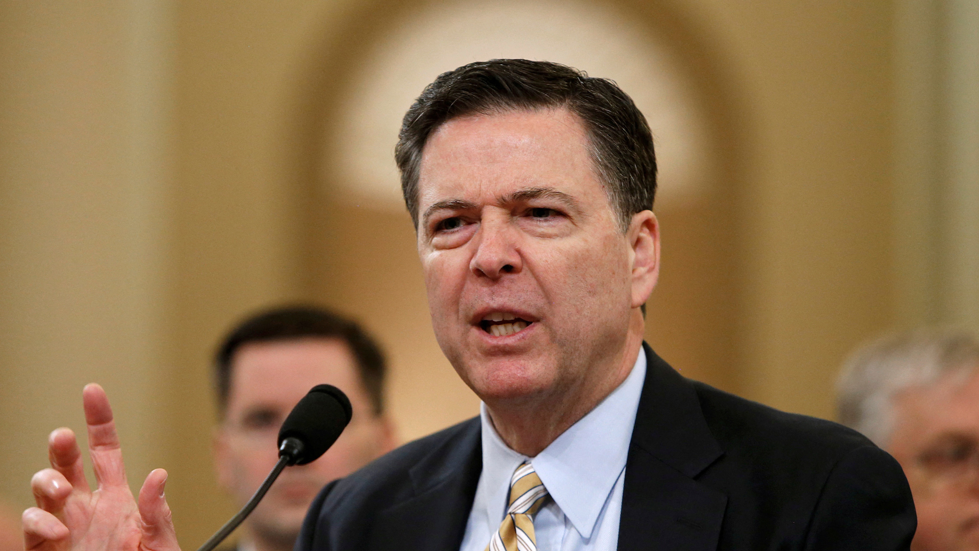 Video thumbnail for Trump will ‘come after me’ says cleared former FBI director