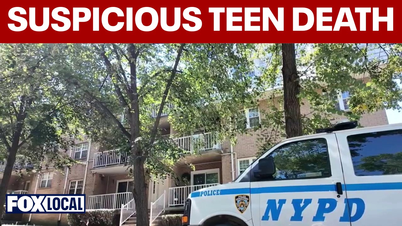 Video thumbnail for Suspicious teen death in Staten Island apartment prompts police investigation