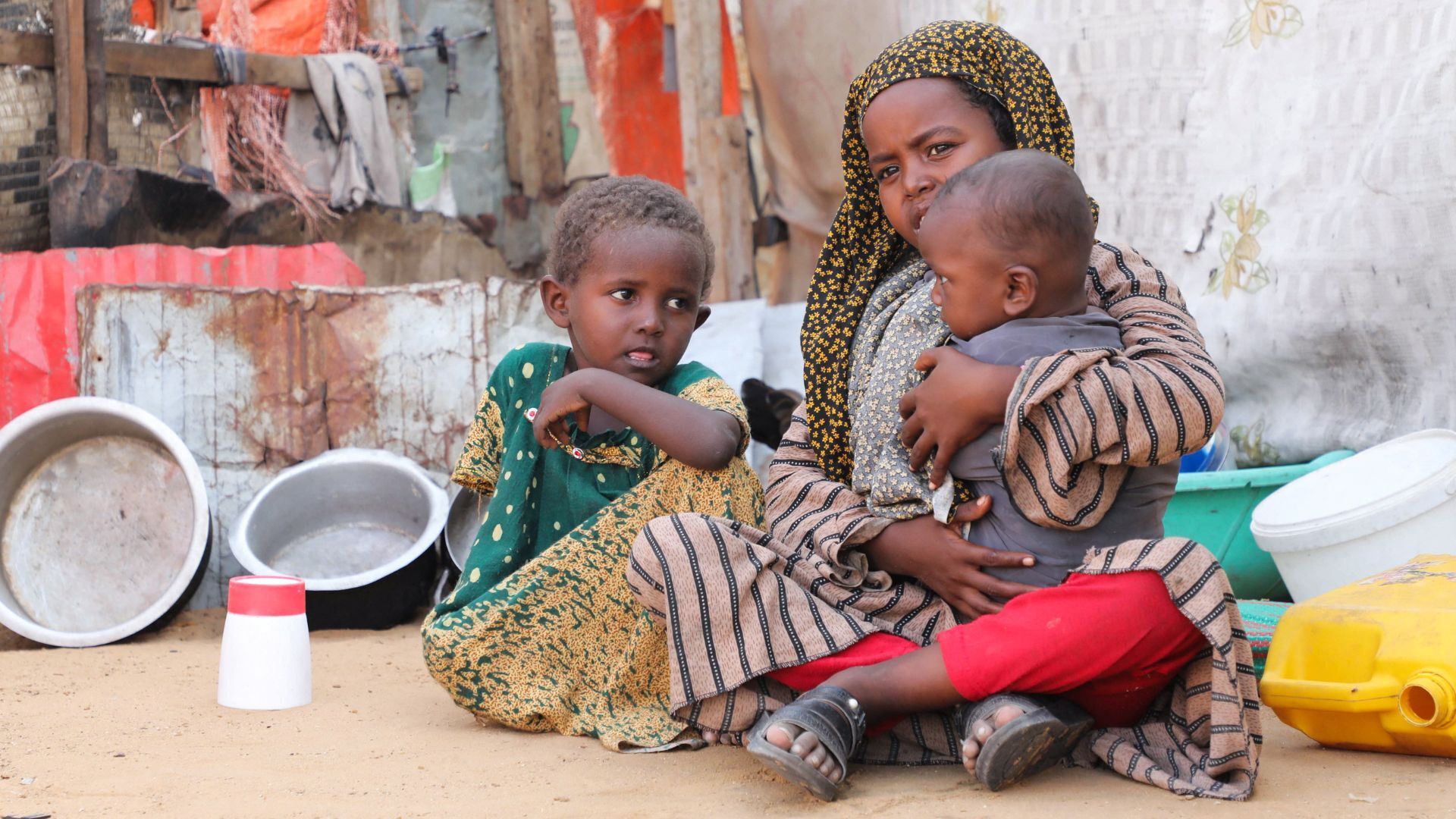 Video thumbnail for Somalia drought deepens as war on Iran drives up food prices
