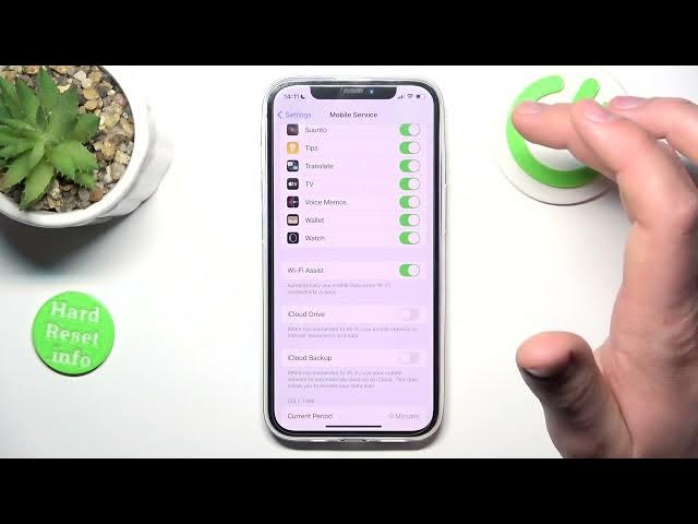 Video thumbnail for What is WiFi Assist & How to Turn On/Off WiFi Assist on iPhone?