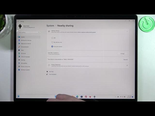 Video thumbnail for How To Enable & Disable Nearby Share On Microsoft Surface Pro 9