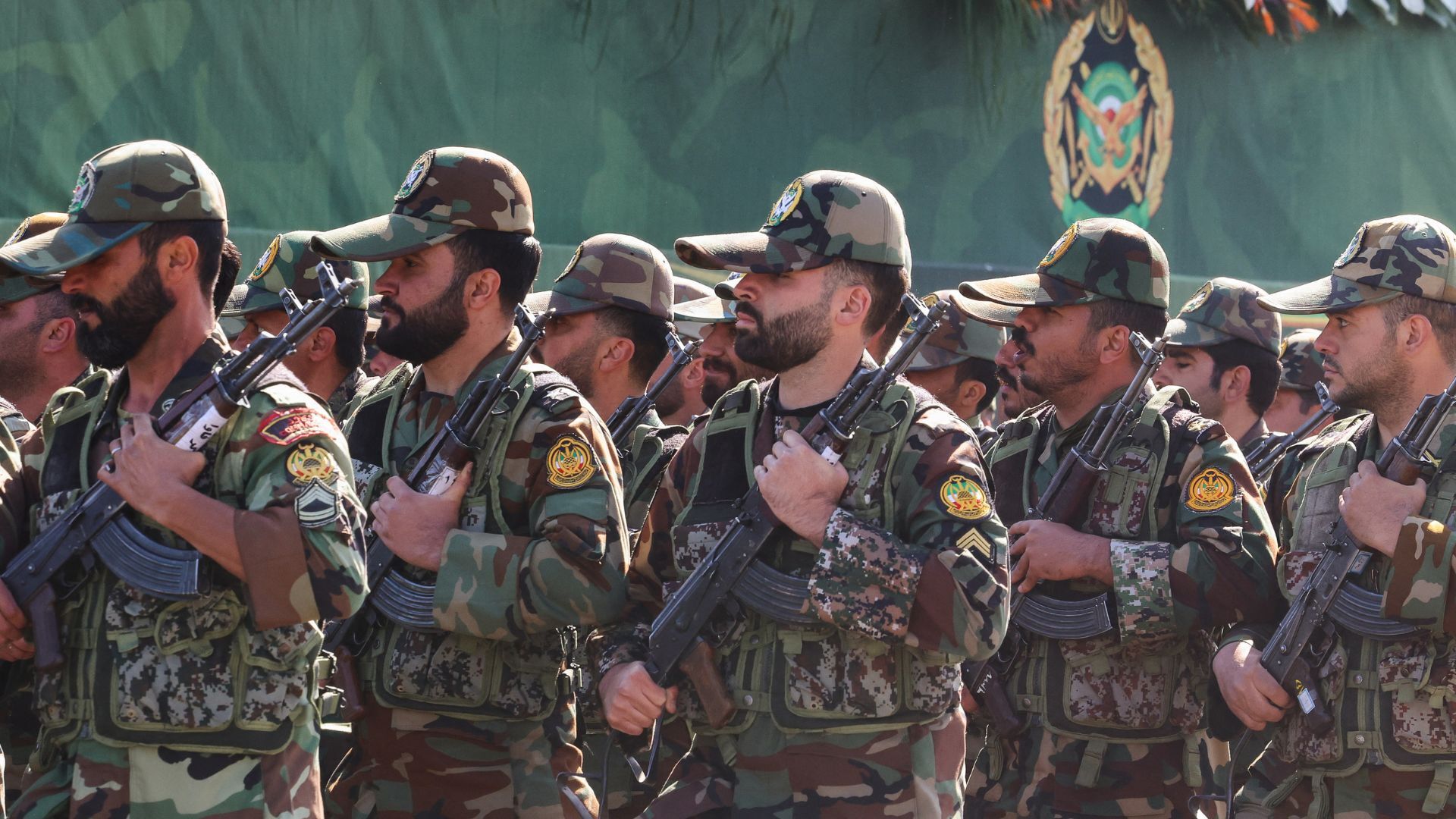 Video thumbnail for Inside Iran’s complex military command structure