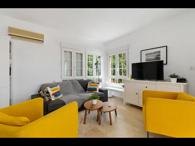 Video thumbnail for Impressive Villa with 4 bedrooms, 4 bathrooms - Alicante Spain