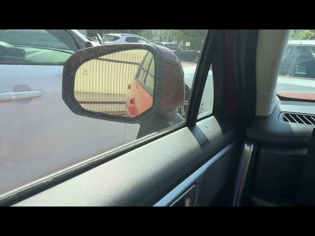 Video thumbnail for HYUNDAI Santa Fe V – How to Adjust Side Mirrors Position