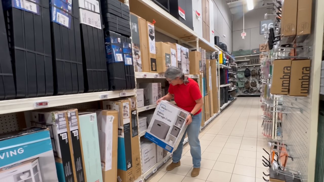 Video thumbnail for Everyone Will Be Buying $20 Walmart Storage Cubes When They See This Closet Idea