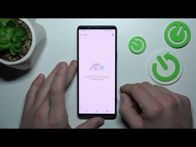 Video thumbnail for How to Enter Recycle Bin in SONY Xperia 5 IV – Recycle Bin Option