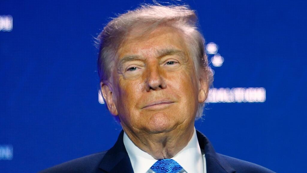 Video thumbnail for White House rejects ethical concerns as Trump makes over $1 billion from crypto