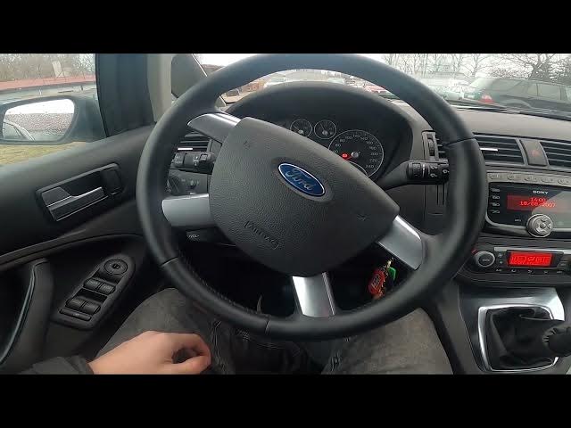 Video thumbnail for How to Enable or Disable Position Lights in Ford C-MAX I ( 2003 - 2010 )