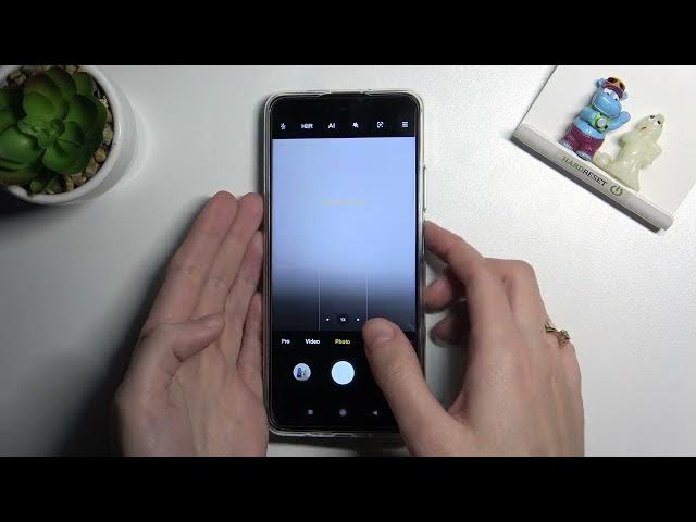 Video thumbnail for How to Activate Camera Leveler on XIAOMI Poco M4 Pro 5G - Disable Camera Leveler