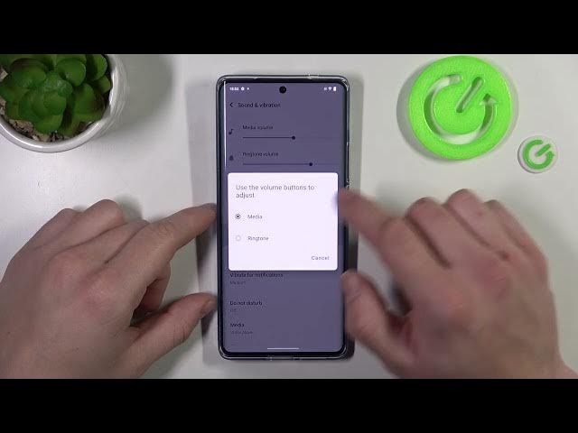 Video thumbnail for How to Change Volume Keys Control in iPhone SE 2022 – Change Volume Keys Function