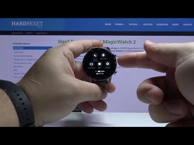 Video thumbnail for How to Enable Silent Mode on HONOR MagicWatch 2 – Block Sounds & Vibrations